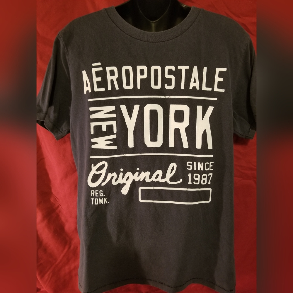 Aeropostale Men's Black TShirt, Size M